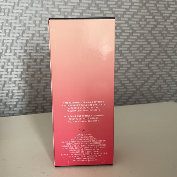 Mary Kay Bella Belara Eau de Parfum - Picture 2 of 2